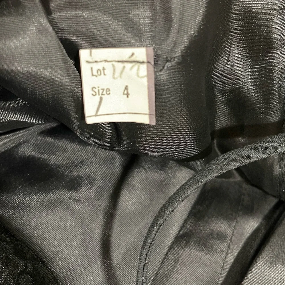 Black Cocktail Dress size:4 - Picture 3 of 3